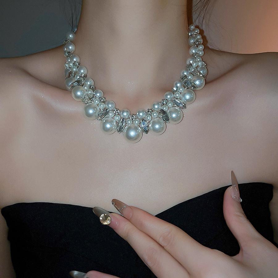 Women's Multi-Layered Imitation Pearl Beaded Necklaces High-Quality Exaggerated Rhinestones Clavicle Chain French Accessories K1