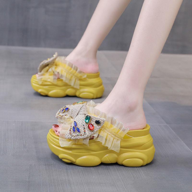 Bow-tie thick-soled slippers for women's summer outer wear, new fashionable rhinestone muffin, inner height-increasing slope heel sandals