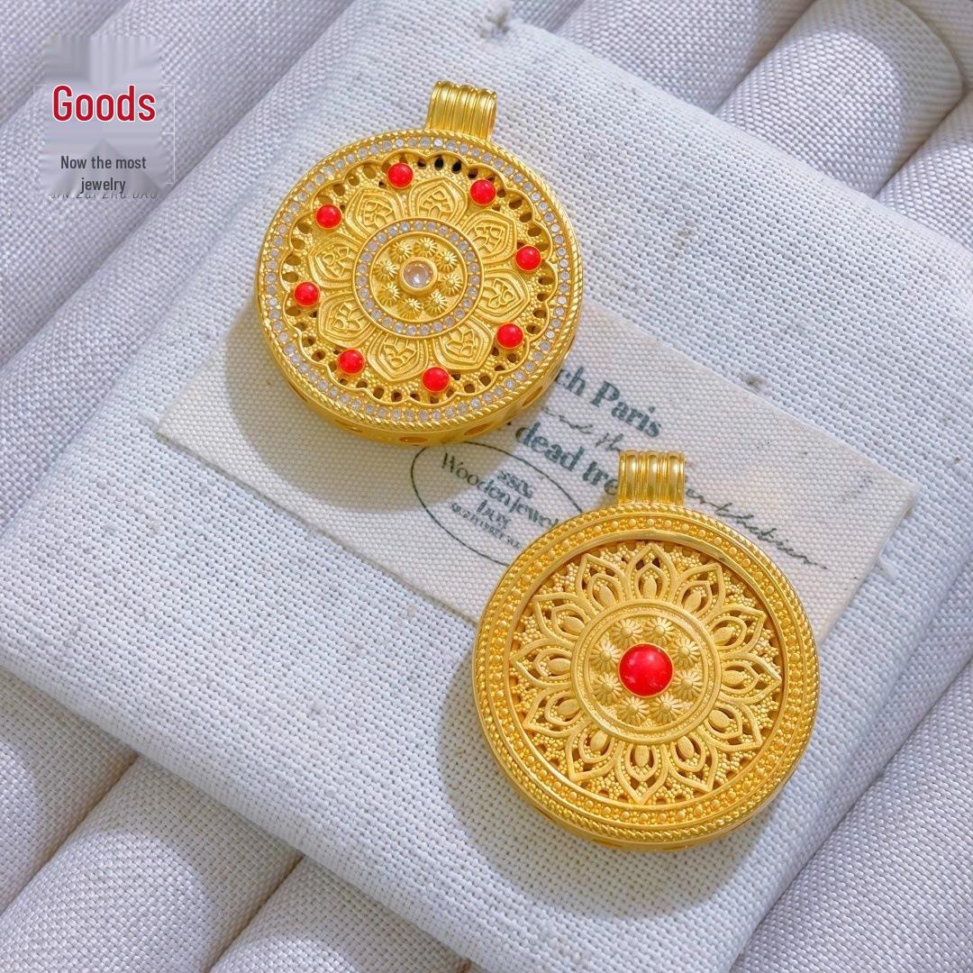 Ancient Gold Inlaid Diamond Five Blessings Round Pendant Necklace Accessory