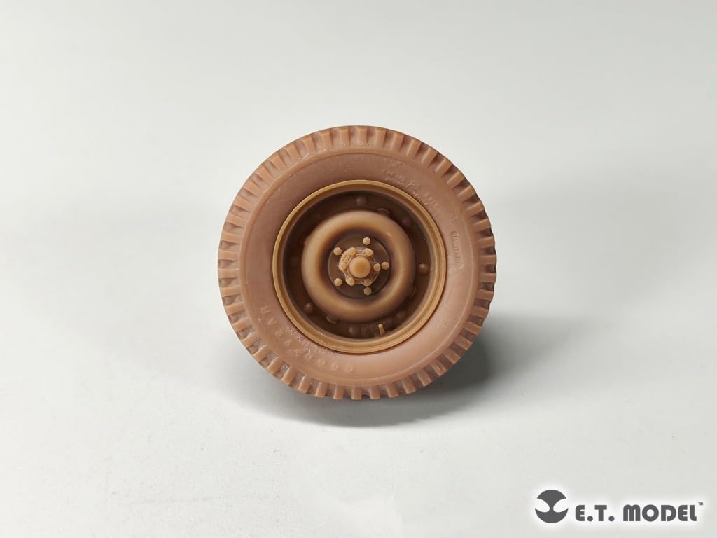 Eaty Modell WW2 Amerikanischer Jeep Willys MB Tonnenlaster Gewicht verformbarer Reifen Plastikmodellteile 1/35 1/4 4×4 (für Tamiya) P35-156 (Kampffahrzeug)