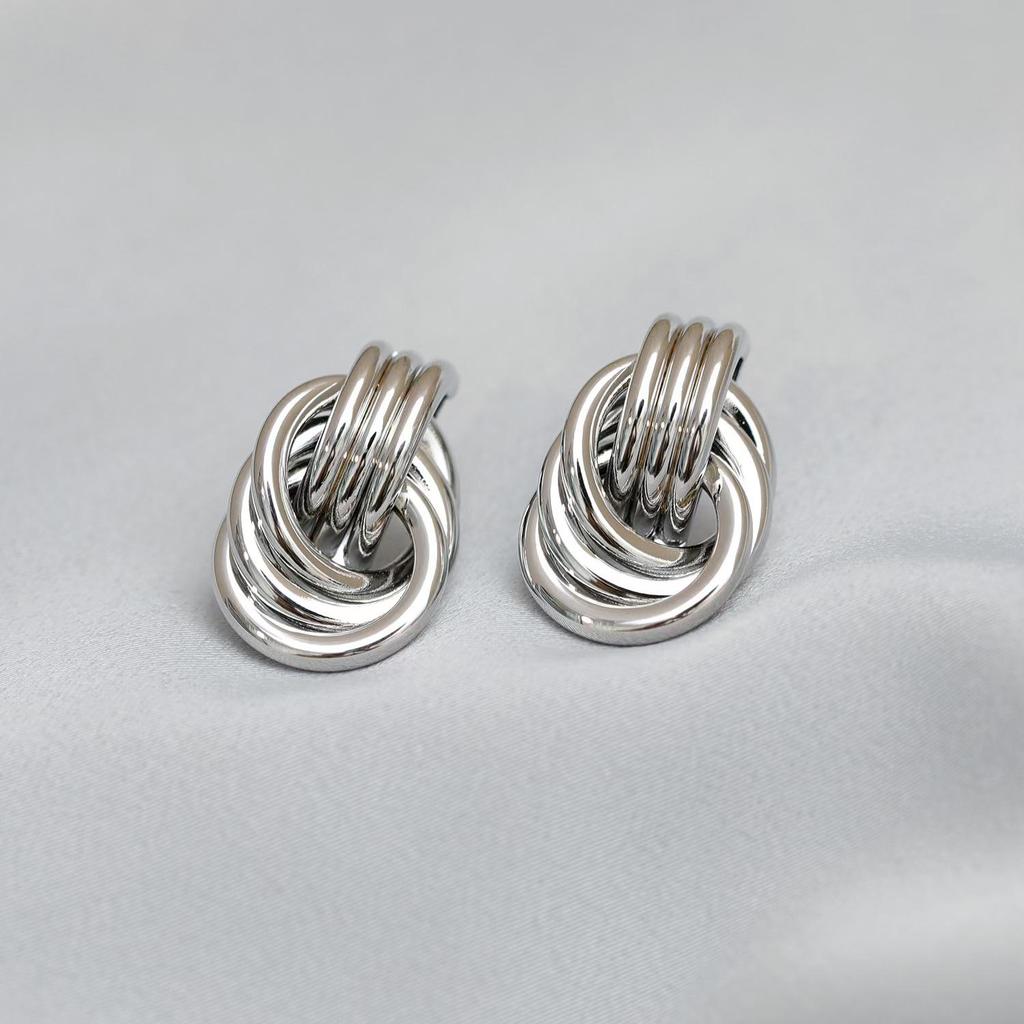 Gold-Tone Geometric Twist Earrings: Fashionable and Versatile Multi-Layer Braided Earrings for Women.