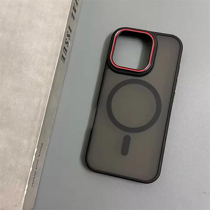 

Матовый магнитный чехол с беспроводной зарядкой для iPhone 17 16 Pro Max 15 14 Plus 13 12 11 17 Air Противоударный бампер Полупрозрачная TPU накладка iPhone 17 Pro Max чёрный