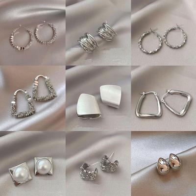 Silver Needle Real Gold Electroplated Metal Geometric Stud Earrings Temperament Cold Wind Earrings Light Luxury Summer High-end Earrings