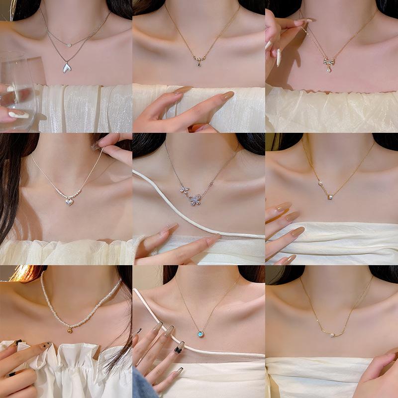 Light Luxury Niche Titanium Steel Necklace Women's Senior Design Sense Zircon Bow Clavicle Chain Neck Chain