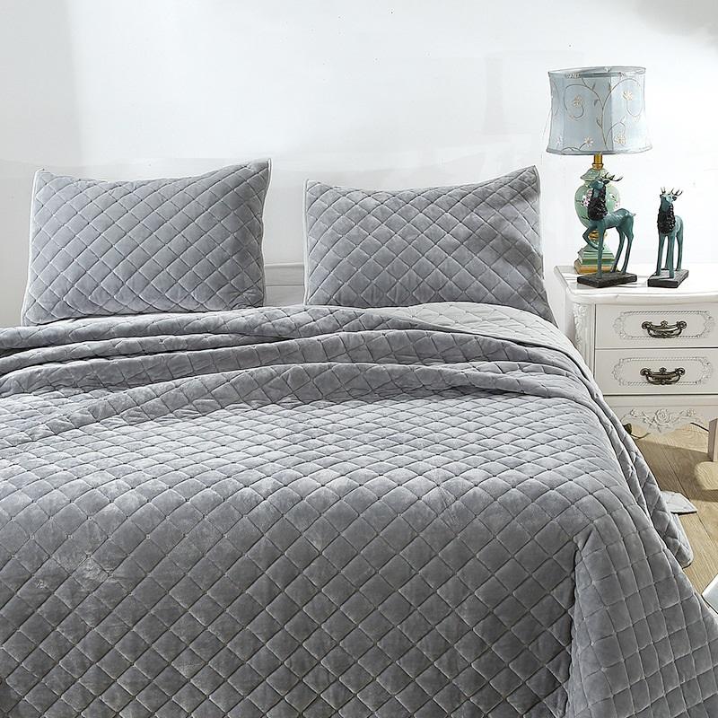 Winter Plüsch Quilt Set 3-teilig Tagesdecke für das Bett Bestickte Tagesdecke mit 2 Kissenbezügen King Queen Größe Doppeldecke für das Bett