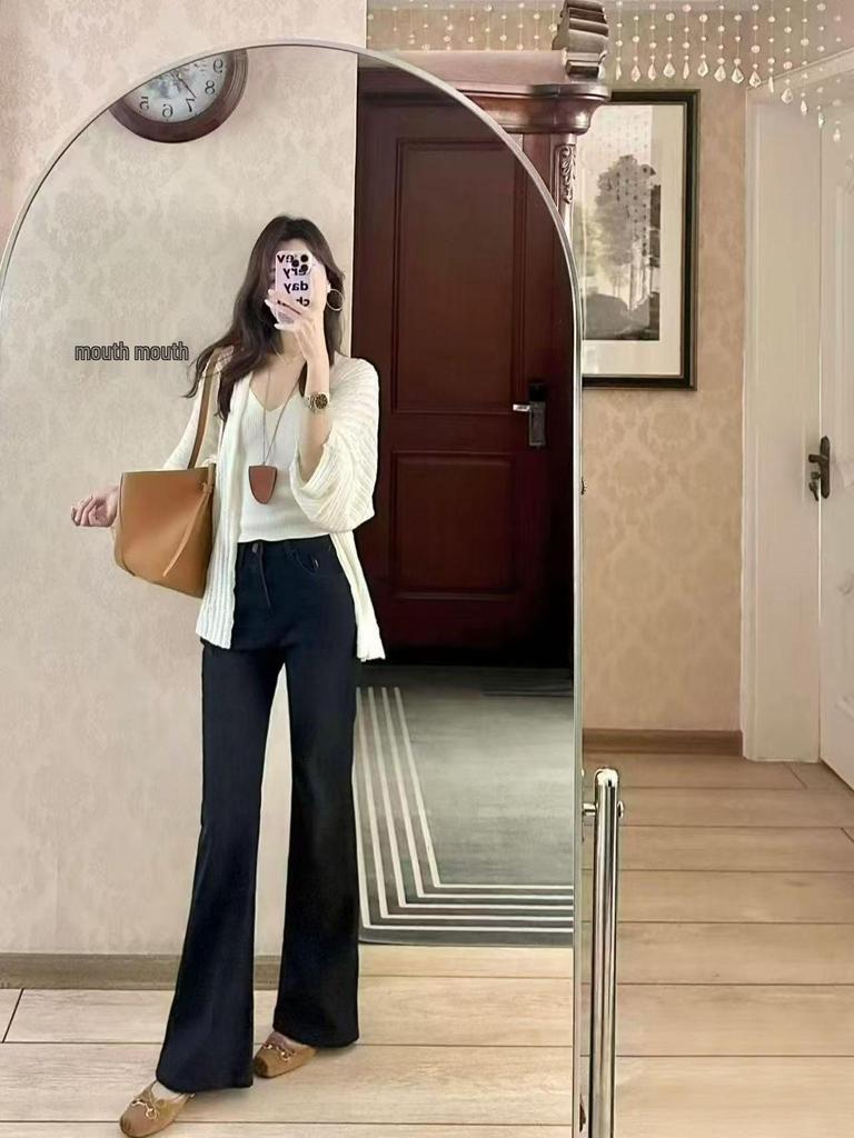 Fansi Yu 2025 Autumn/Winter European Style High-Waist Micro-Flare Stretch Denim Jeans for Women