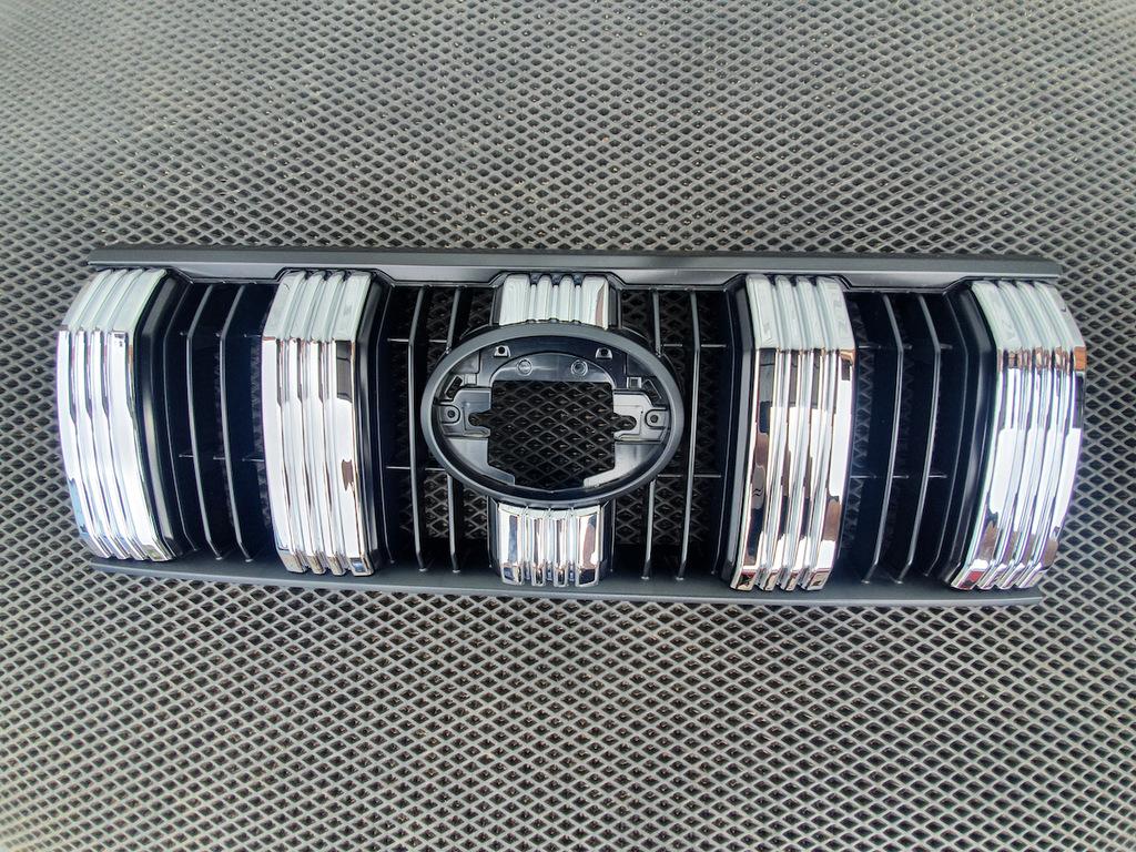 Хром накладки на решетку 2017-2025 для Toyota Land Cruiser Prado 150