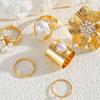 6 Stück Blumen-Imitationsperlenringe für Damen Elegante Geometrische Unregelmäßige Goldfarbene Ring-Sets Weiblicher Tägliche Kleidung Party Schmuck