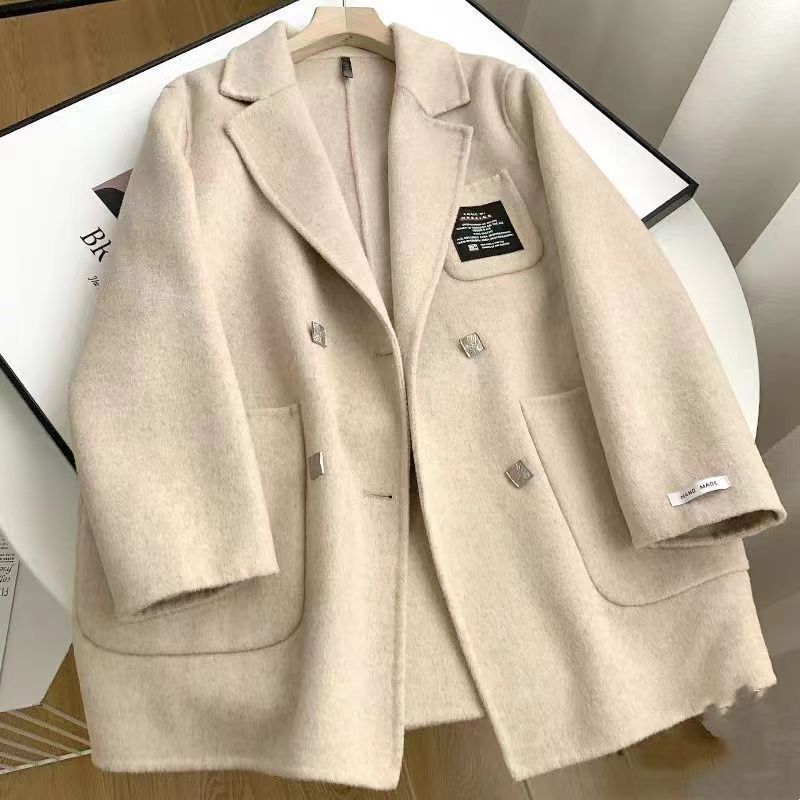 Autumn and Winter Women's Coats, Comfortable, Soft and Versatile
