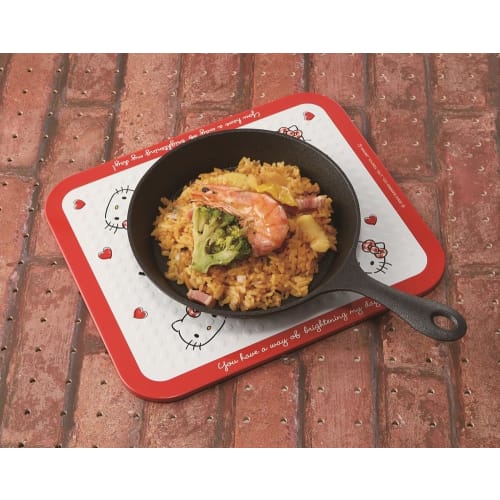 Skater Kitchen Heat-Resistant Board, Small, 26 x 22 cm, Hello Kitty Red Heart, Sanrio, KTBO1-A