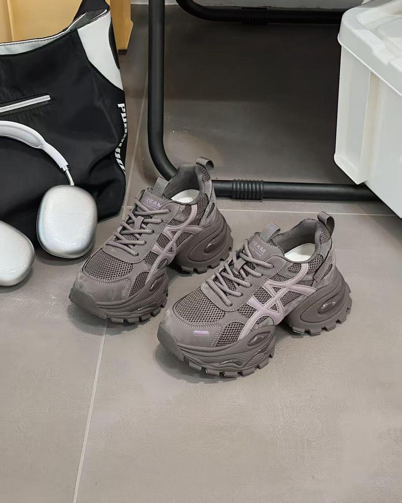 2025 Women's Slimming Dainty Dad Sneakers - Thick Sole, Height Increasing, Casual Trendy