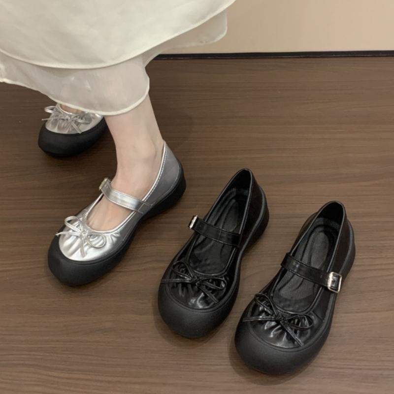 Flats Women Shoes Bow Casual Sport Sandals 2025 Trend New Summer Loafers Brand Marie Janes Woman Sneakers Zapatos Mujer