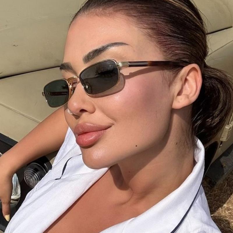 Small frame square metal sunglasses, new European and American glasses, personalized fashion sunglasses, UV-proof sunglasses