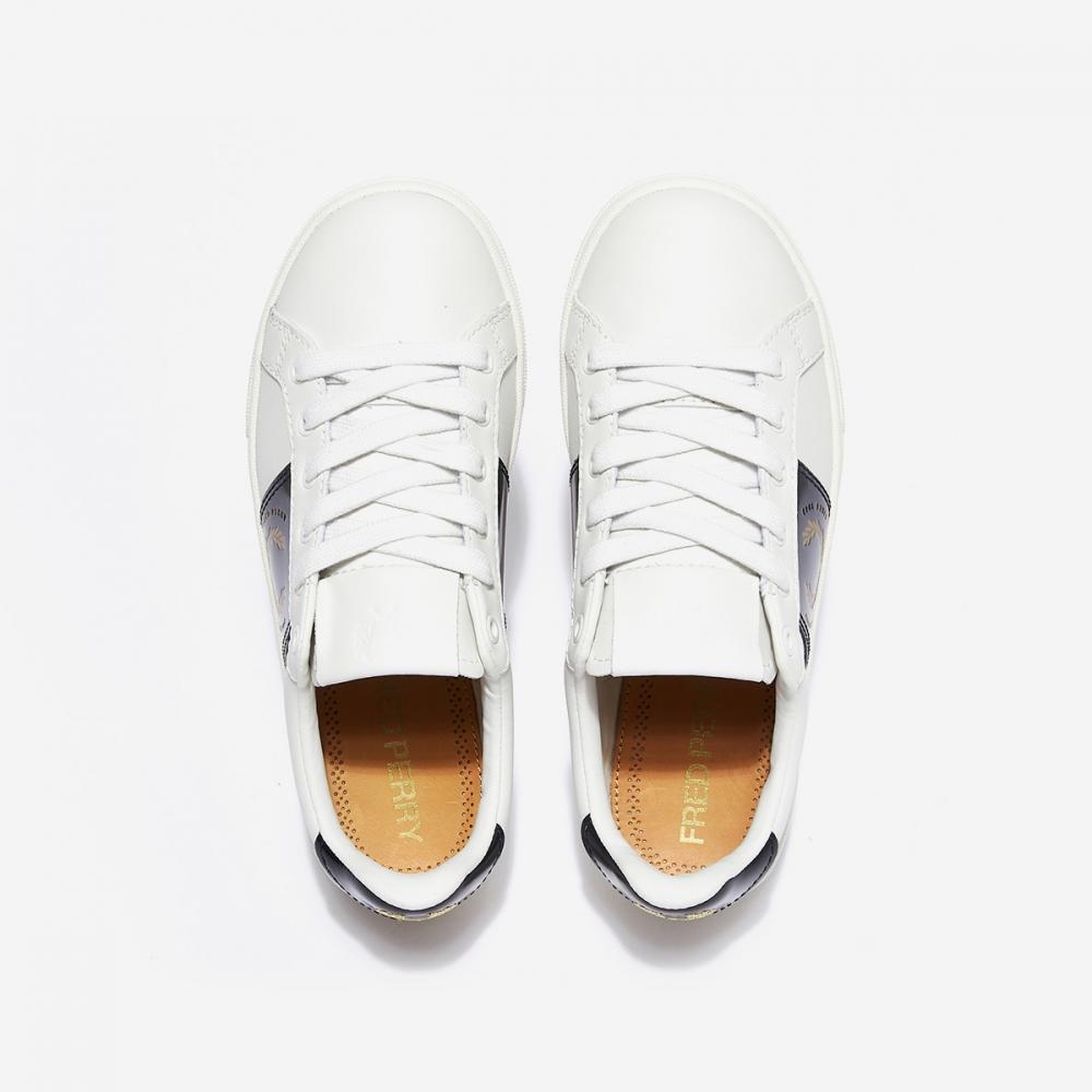 Fred Perry B721 Leather Branded  Porcelain 254  