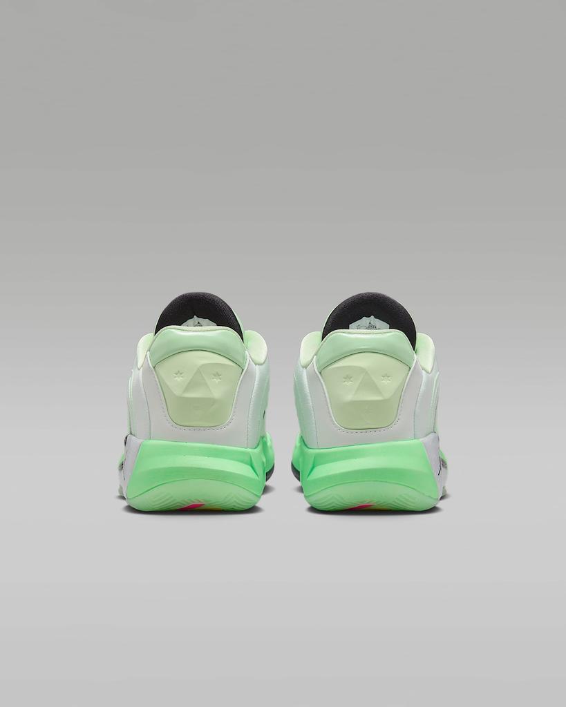 HF0823-300 Nike Jordan Luka 4 Space Navigator HF0823-300 (Men's)