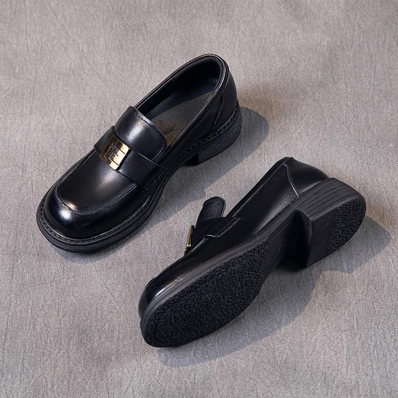 

Женские лоферы из первого слоя коровьей кожи, осень 2025, новая модель, повседневные ретро туфли-однопедальки из полированной кожи, женская обувь 35