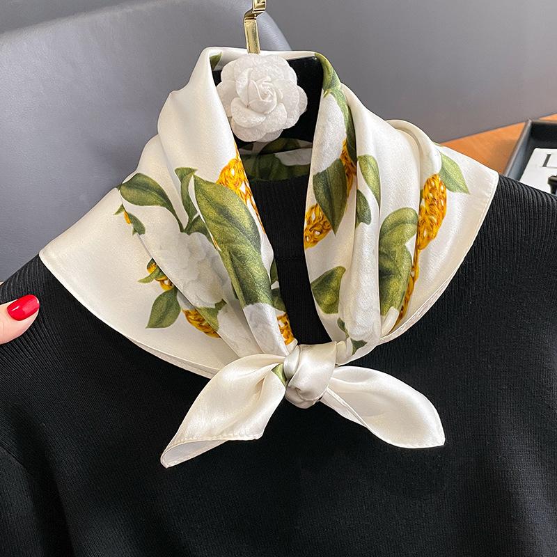 100% Real Silk Scarf Women Square Neck Tie Wrist Shawls Wraps for Ladies Foulard Scarves Pashmina Female Hijab Bandana bufanda