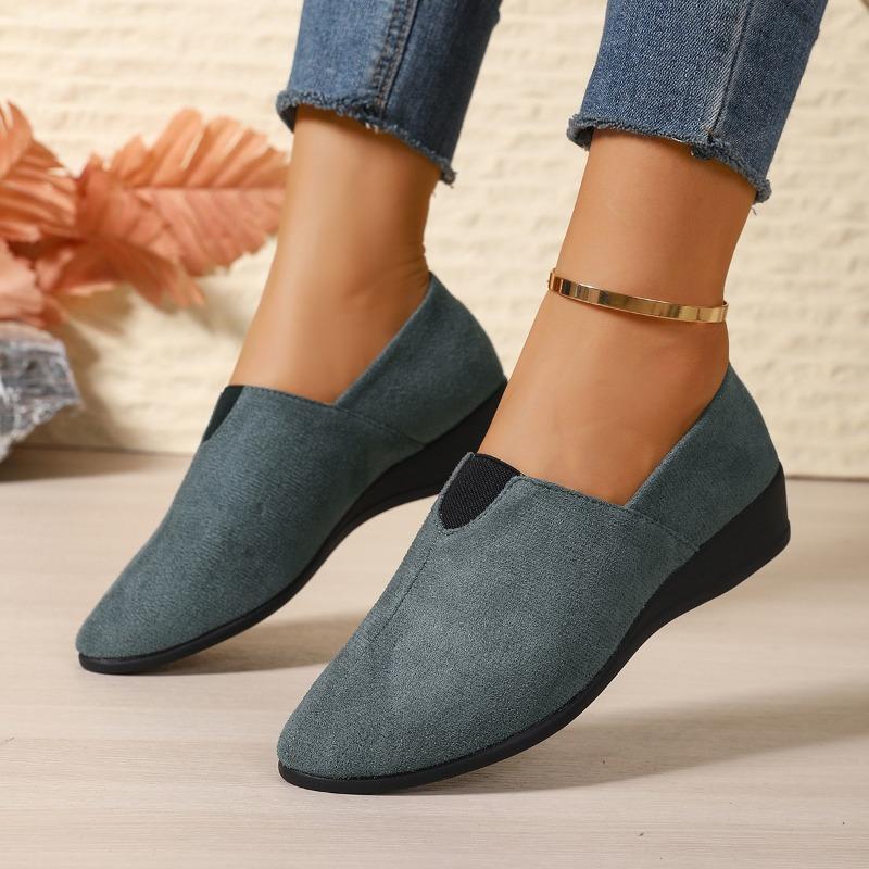Wedge heel casual single shoes women's summer new shallow mouth pointed head large size one pedal suede single shoes
