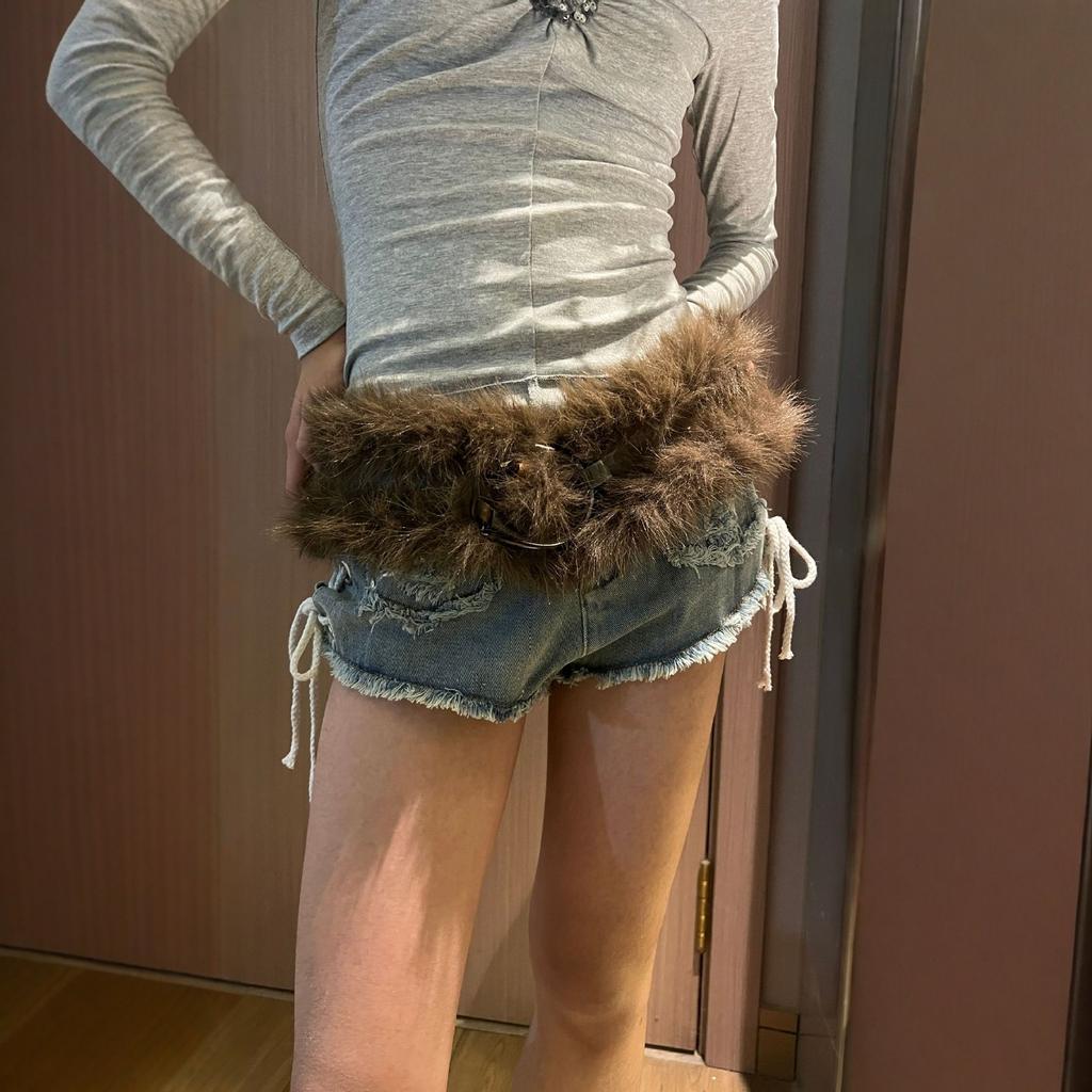 Street Corn-eye Metal Buckle, Furry Patchwork, Niche Belt, Spicy Girl Style, Individual Cinched Waist, Slimming, Versatile Belt