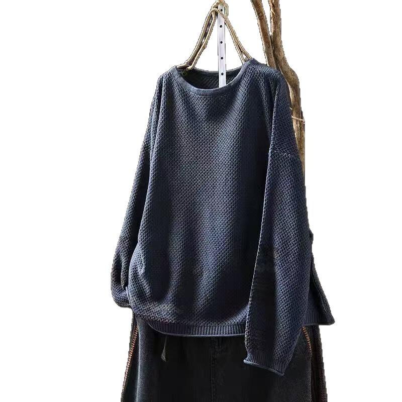 2026 Artistic Color Block Sweater: Retro Simple Round Neck, Soft Slimming, Versatile Casual Top for Women