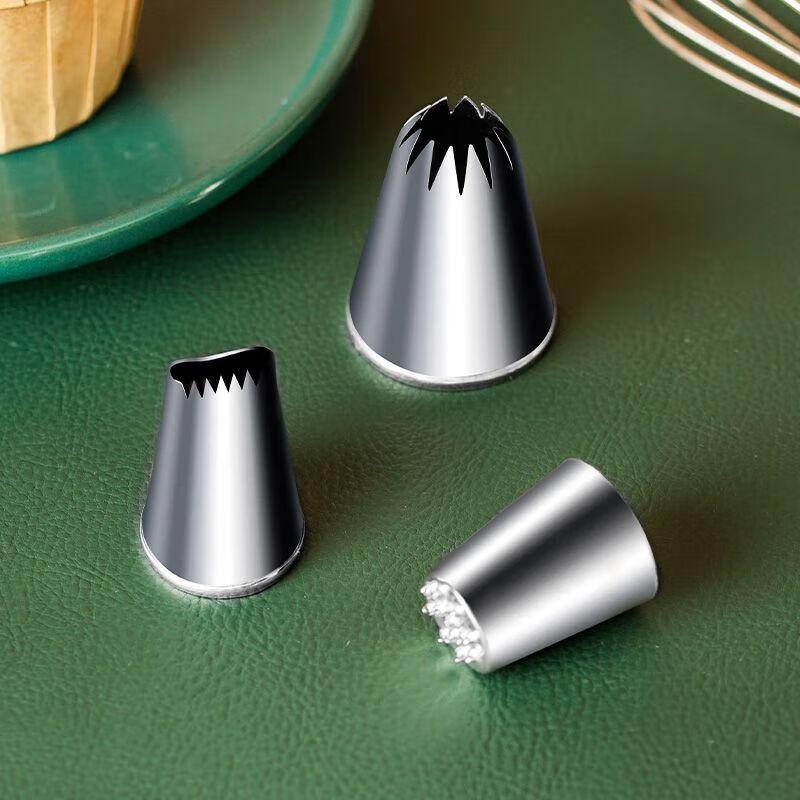 Stainless Steel Cake Decorating Kit