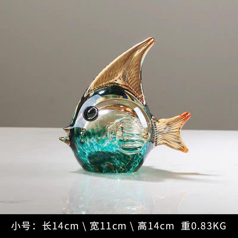 Light Luxury Crystal Glass Fish Figurine, Minimalist Home Decor Ornament for Living Room Bedroom, Office Display Art Piece