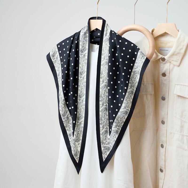 Summer Atmosphere Wearing Headscarf Twill Silk Simulation Silk Cool Diagonal Scarf Cashew Print Women's Triangle Silk Scarf