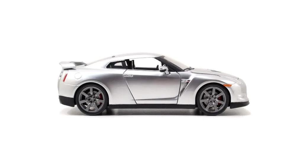 Kyosho JADA TOYS Scale Brian Nissan Skyline Candy Silver Finished Model JADA97212 1/24 F&F GT-R (R35)