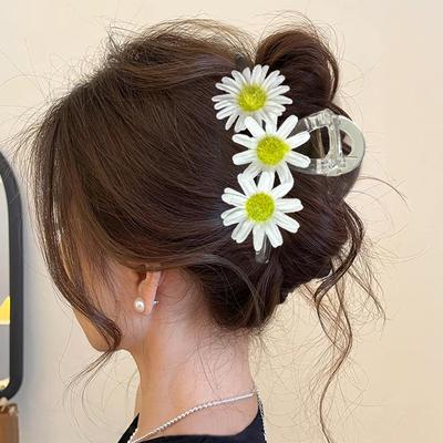 AWAYTR Dolce Fiore Margherita Piccolo Artiglio per Capelli Fiori in Tessuto Fatti a Mano Pinza per Capelli Dolce Pinza a Squalo Accessori per Capelli per Donne