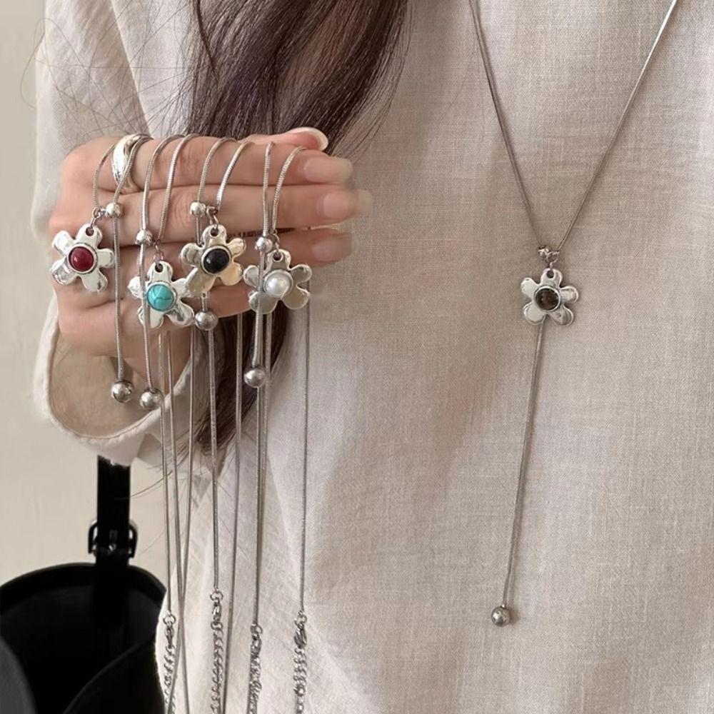 Metal Flower Flower Pendant Necklace Brown Stone Long Sweater Chain For Women
