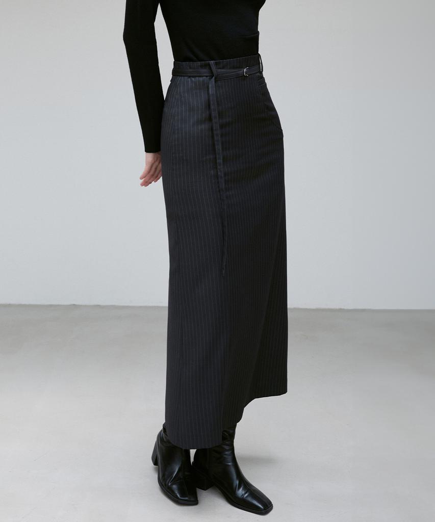 Rie Striped Back-Slit Straight Skirt