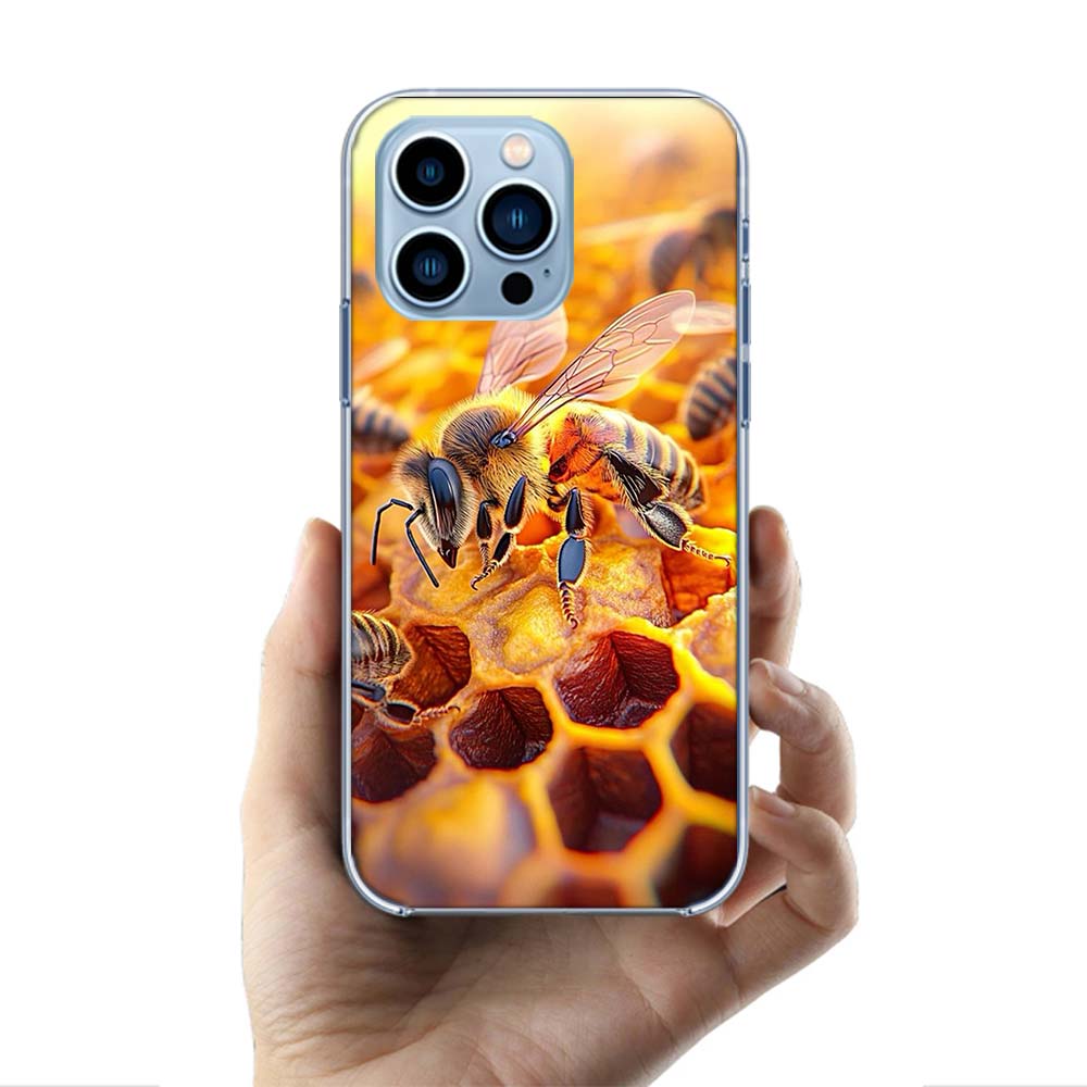 

Bees and Honey in the Honeycomb Cases Phone Case For Iphone 17E 16E 17 Air 16 Pro Max 15 Pro 14 Plus 11 13 12 Mini Cover Cases C iPhone 17