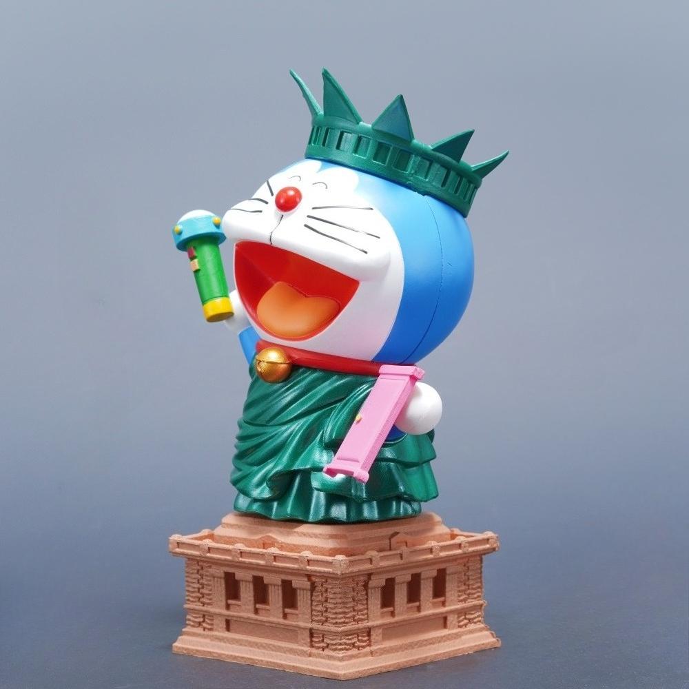 20cm/7.87in Anime Doraemon Figure Doraemon Cosplay Statue of Liberty Action Figures Pvc Statue Collection Model Playthings Gifts