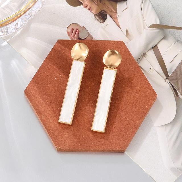 

Женские серьги Акриловые серьги-подвески для женщин Геометрические серьги-кольца Большие висячие белые серьги Модные украшения