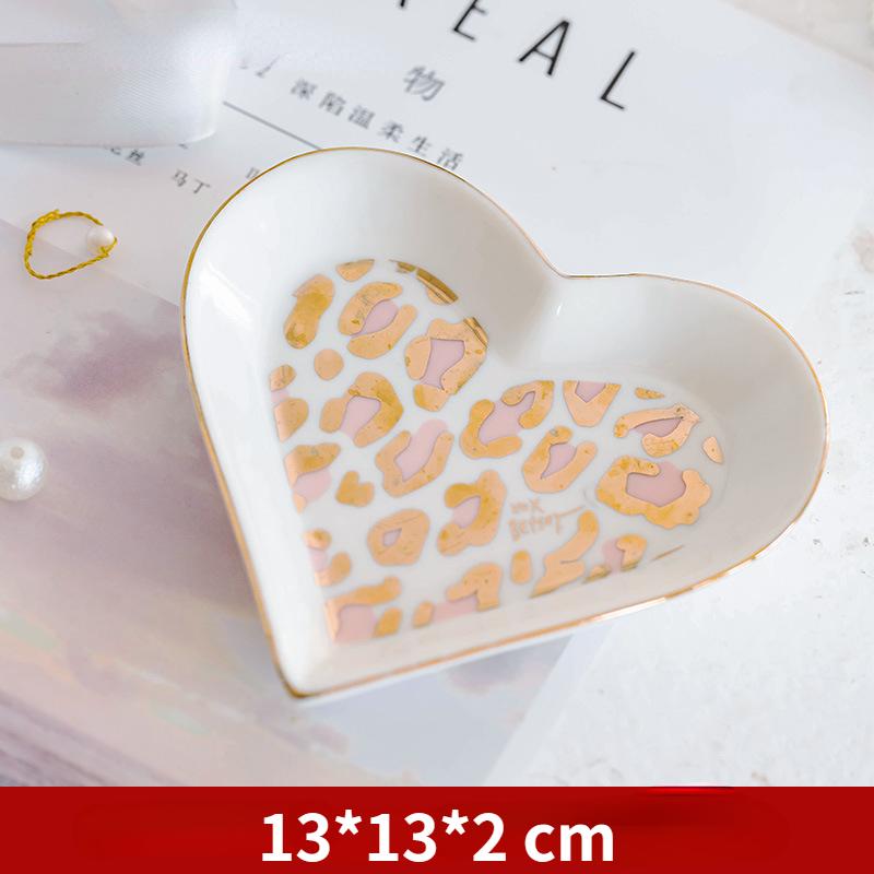 1PC Ceramic Seasoning Dish Cute Cat Soy Sauce Vinegar Dish Dipping Saucer Mustard Plate Japanese Tableware Home Kitchen Supplies