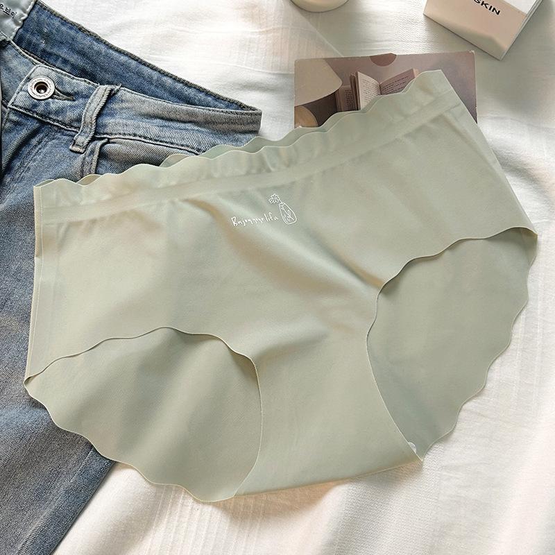 Summer Ice Silk Underwear Women's Middle Waist I Leave No Trace Breathable Soft Thin Skin Friendly Triangle Panties