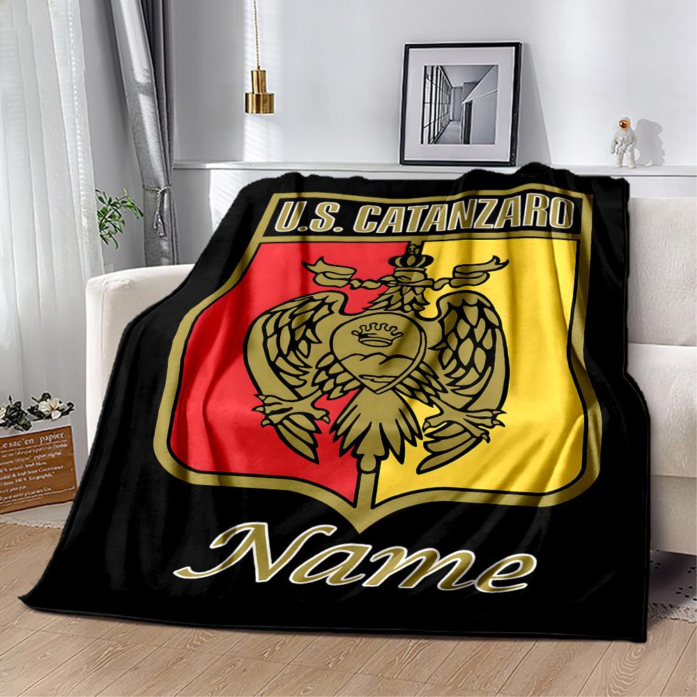Catanzaro Shield Crest Customize Text Blanket Throw Customizable Blanket Comfortable Great for Bedding Couch Nap Home Decor Four Seasons Multipurpose