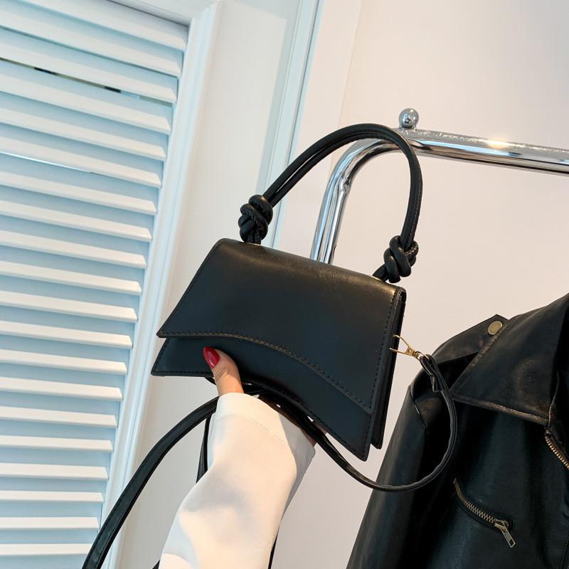Fashionable Vintage One Shoulder Bag Elegant Pure Color Tote Bag For Everyday Use