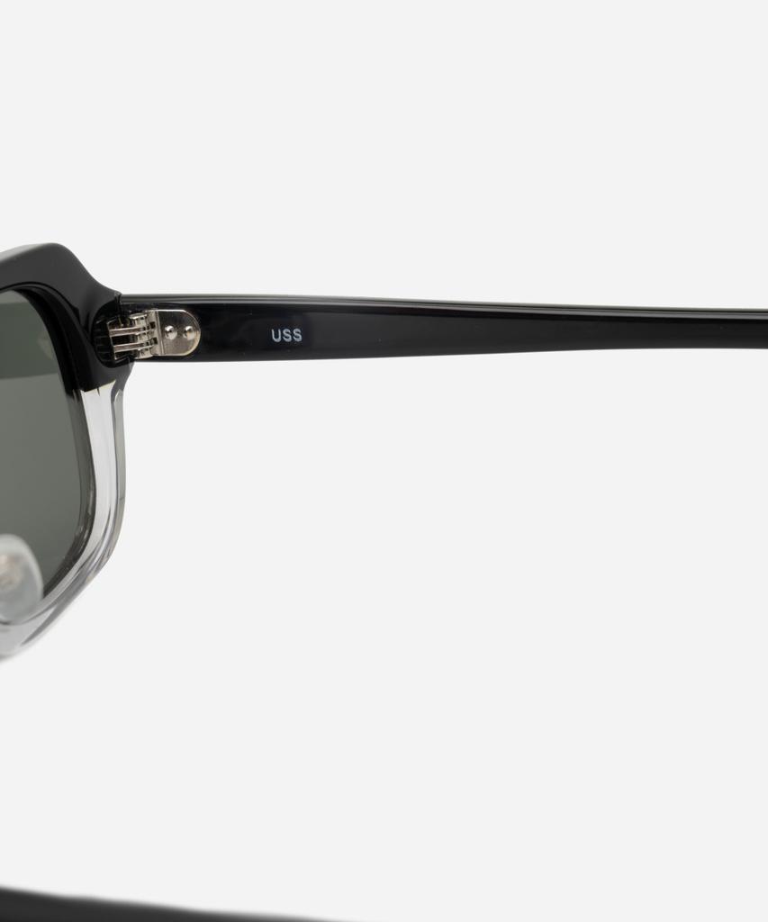 Waiemssielkeiwai Uss S9 Eyewear Frame - Frame : Blackxclear / Lens : Gray