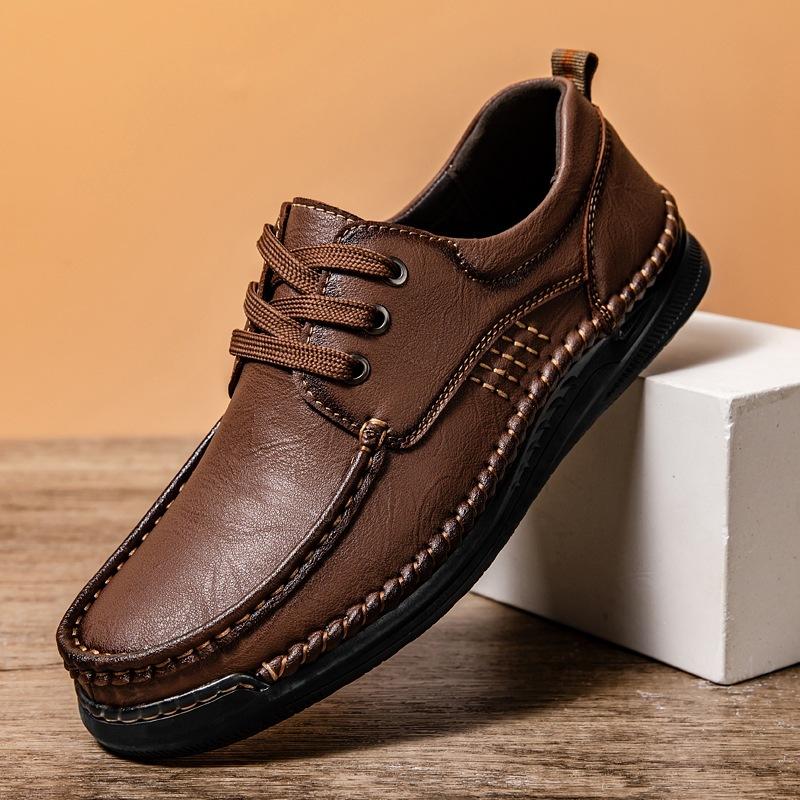 2026 Hot Sale New Handmade Leather Men Shoes Designer Loafers Men Frenum Comfortable Driving Shoes Outdoor Walking Men Flats