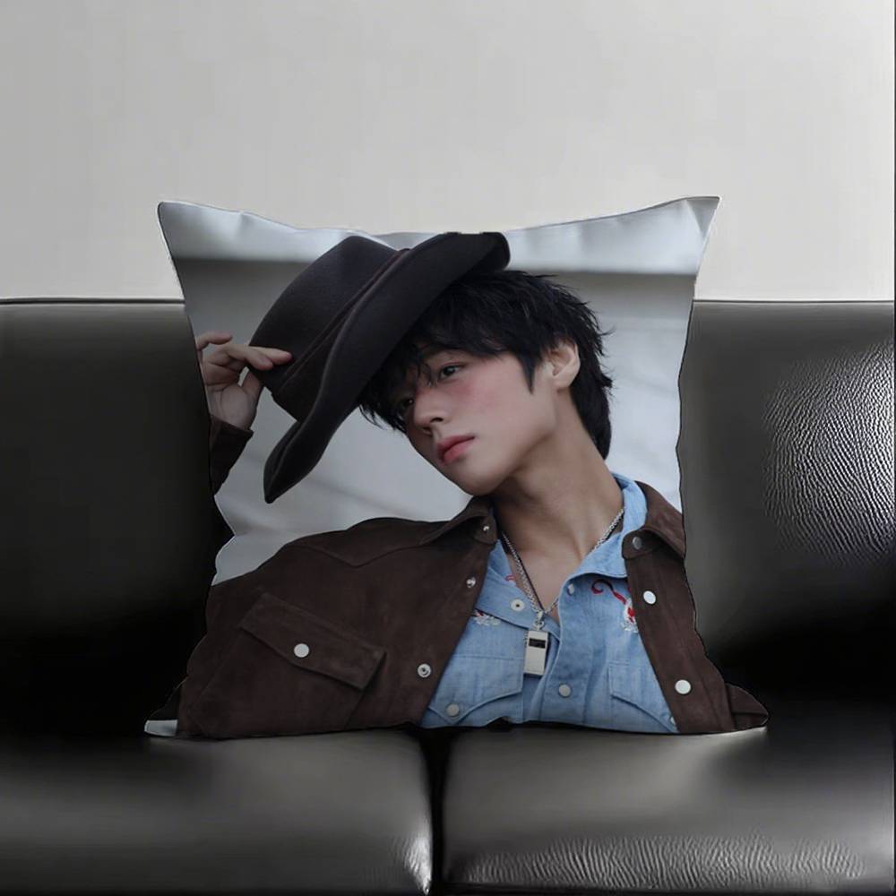 1 Stück W-Weak H-Hero P-Park J-Jihoon Kissenbezug Quadratisch Schlafzimmer Sofa Freizeit Komfort Kissen Auto Wohnzimmer Heimdekoration