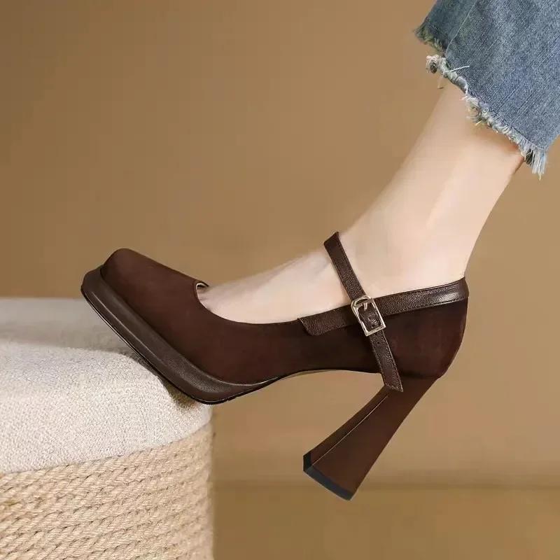 2025 Platform Heels Women's Shoes with Spikes Mary Jane Sandals Ladies Branded Pumps Latest Pointed Retro Casual Crystal Lolita