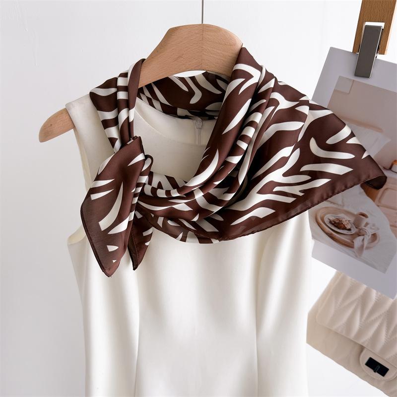 Luxury Brand Bohemian Print Square Scarf Elegant Ladies Soft Satin Shawl Stylish Women's Decorative Bandana