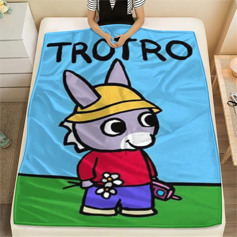 1PC Trotro Print Flannel Blanket, High Quality Comfortable for All Seasons, Home Decor, Warmth and Comfort, Perfect for Christmas Gifts229