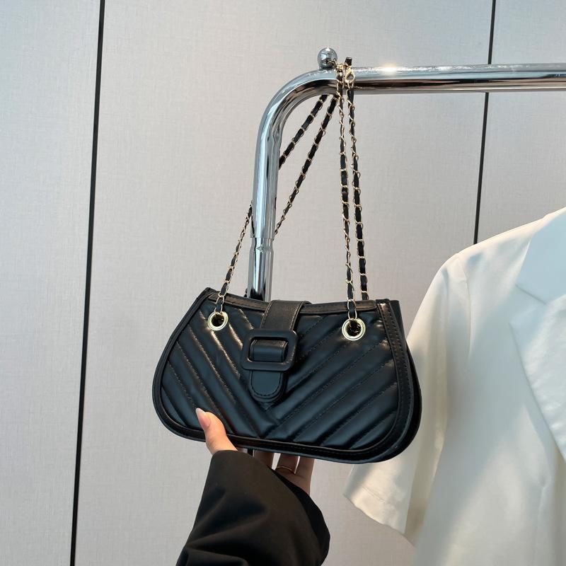Gentle and fashionable texture splicing chain shoulder bag women's 2025 spring and summer new versatile ins messenger bag small square bag