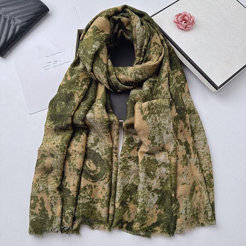 2025 Women's Winter Casual Tie-Dye Viscose Shawls Scarf - Thick Breathable Ombre Gradient Oil Painting, Non-Elastic Soft Fabric