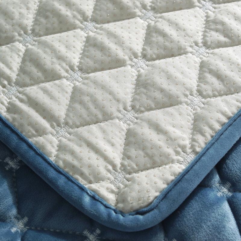 Autumn And Winter Super Soft Thickened Dutch Velvet Quilted Sofa Cushion, Nordic Simple Solid Color Sofa Cushion Cover Towel