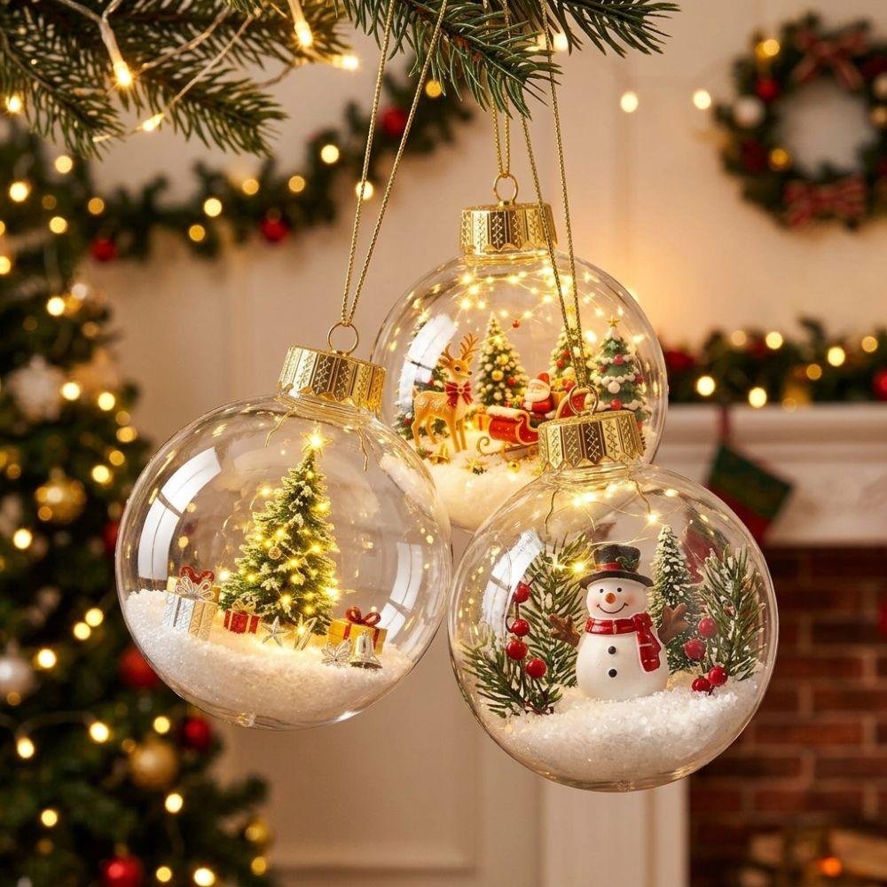 Klarer Acryl-beleuchteter Weihnachts-Kugel-Schmuck Mini-Innenraum-Szene Stoßfest Leuchtender Baum Hängende Kugel Cartoon
