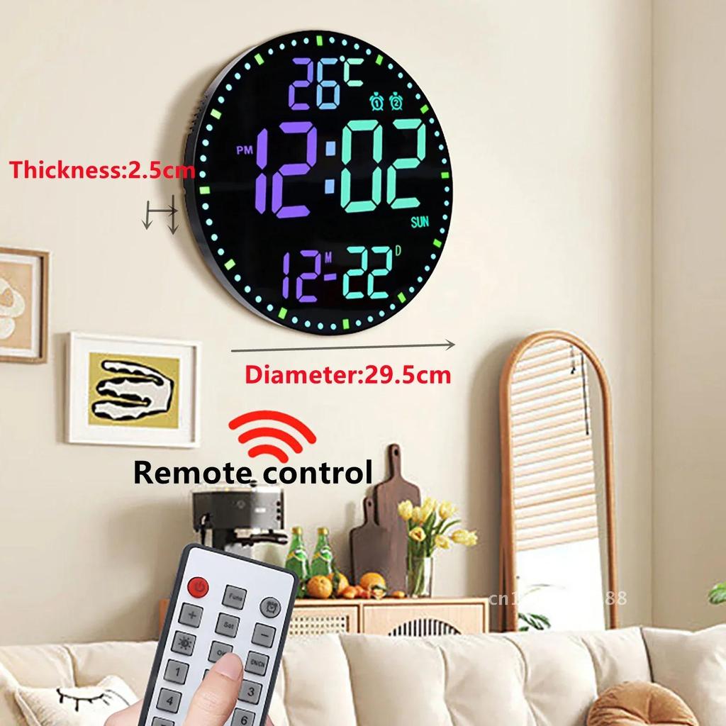 WiFi LED Heim Kalenderuhr Datumsanzeige und Steueruhr Duale Fernbedienung Wanddekoration Alarme
