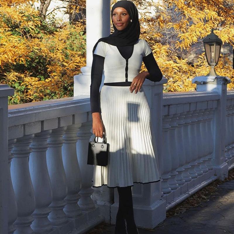 Mode Gestrickte Patchwork Lange Rocksets Damen V-Ausschnitt Kurzarm Tops Hohe Taille Midi Röcke 2-teilige Sets Frühling Sommer Anzüge